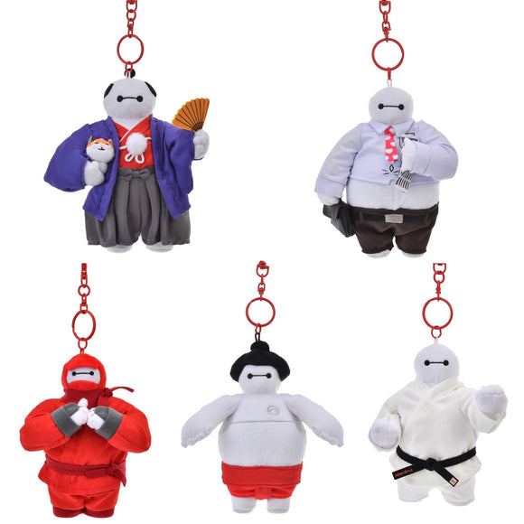 Disney Store 毛公仔吊飾 Baymax special costume