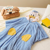 Disney Store Winter Goods 保暖披肩 Donald