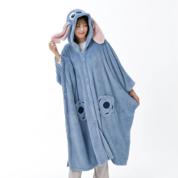 Disney Store Winter Goods 保暖披肩 Stitch