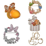 Disney Store 心口針